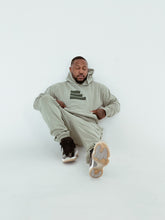 Load image into Gallery viewer, OIL GREEN Sweat Set